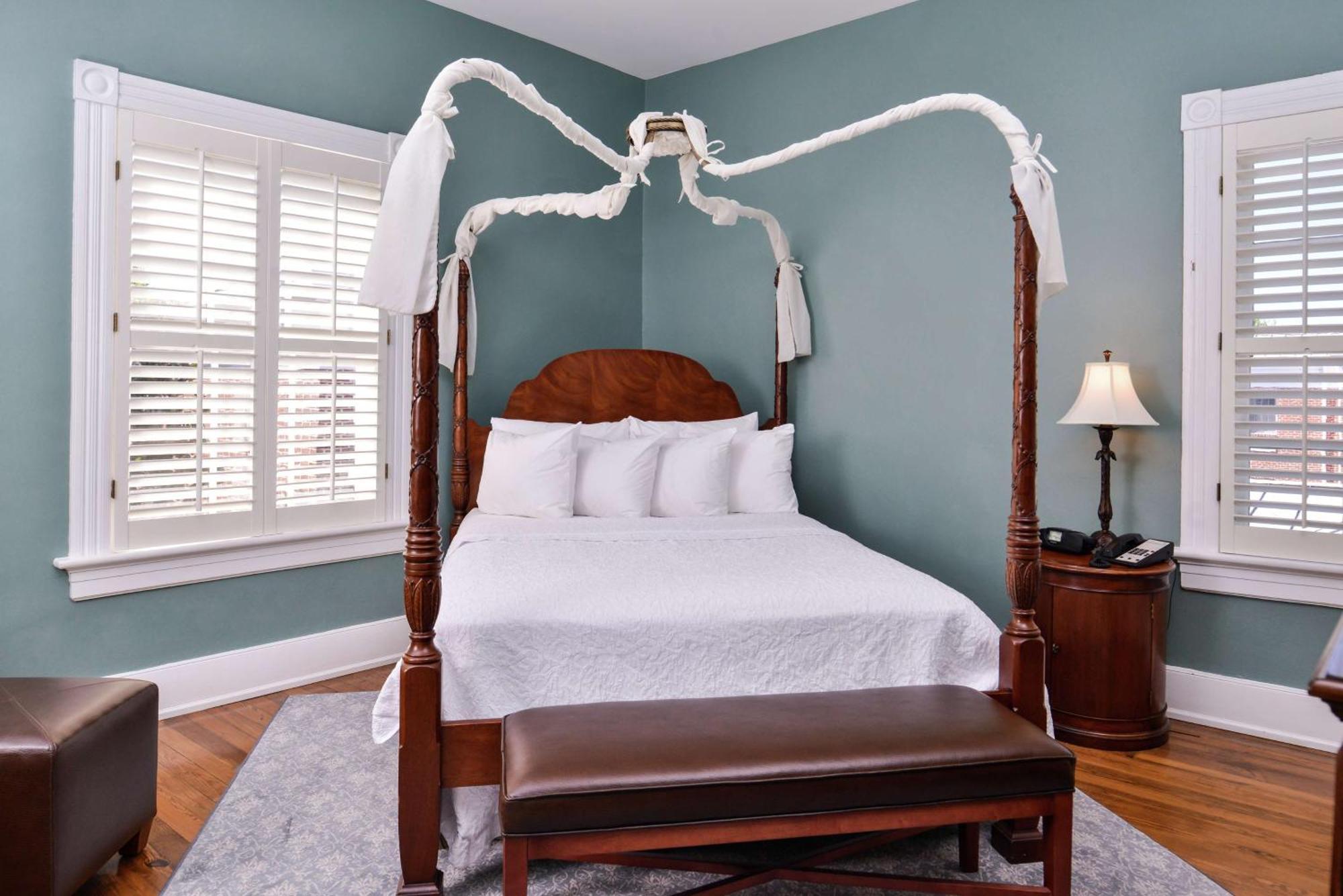 Hampton Inn Lexington Historic Area Eksteriør billede